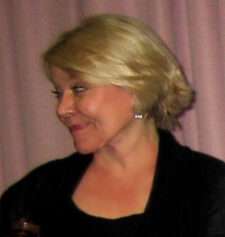 Andrea Andros